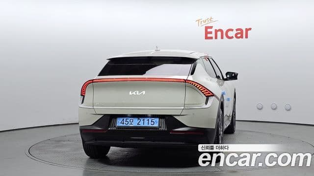 Kia EV6 Air, 2022 4