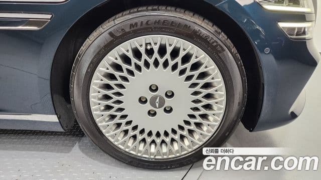 Genesis G80 (RG3) бензин 2.5 турбо 2WD, 2021 все фото