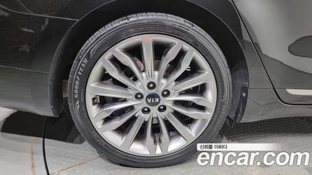 Kia K7 Premier 3.0 LPI Trendy(арендный автомобиль), 2020 все фото