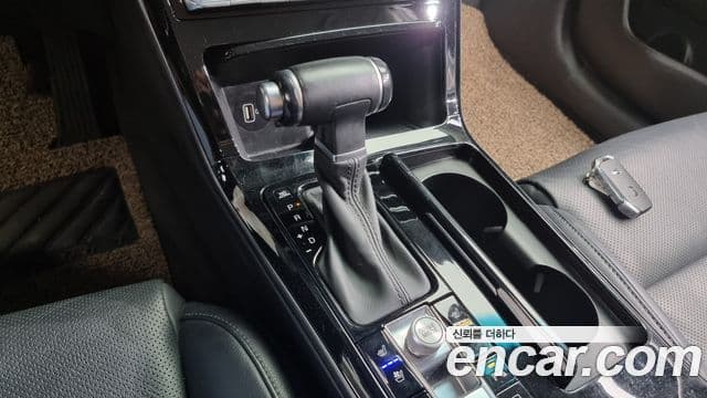 Kia K7 Premier 3.0 LPI Trendy(арендный автомобиль), 2020 9