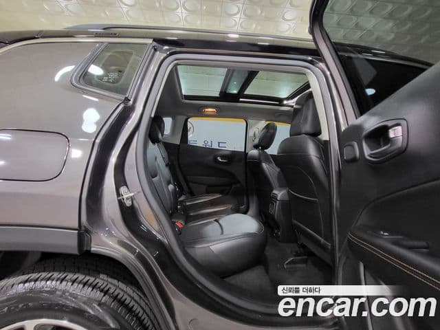 Jeep Compass 2세대 2.4 Limited AWD, 2020 17