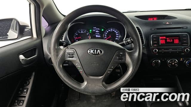 Kia K3 Deluxe, 2013 14