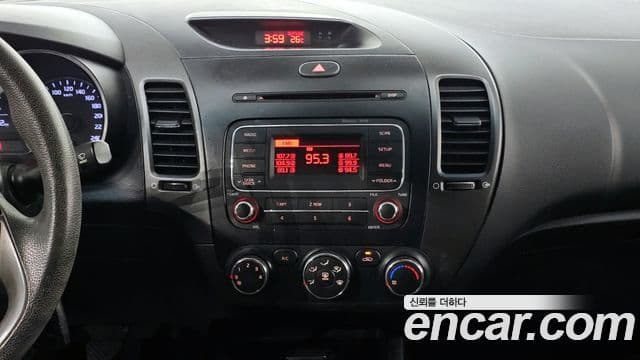 Kia K3 Deluxe, 2013 15