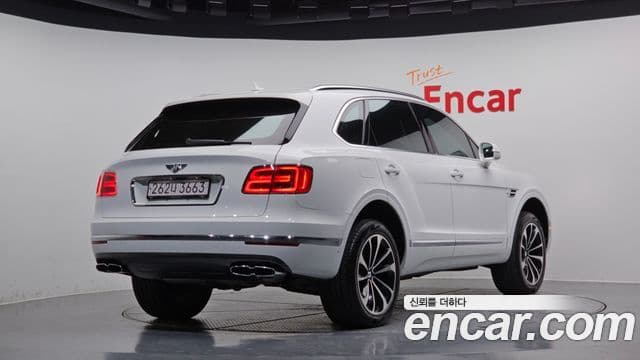 Bentley Bentayga 4.0 V8, 2019 2
