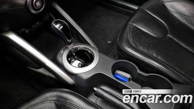 Hyundai Veloster DCT팩, 2012 9