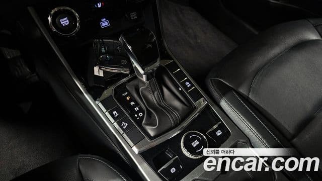 KG모빌리티(SsangYong) Beautiful Korando Plus, 2021 9