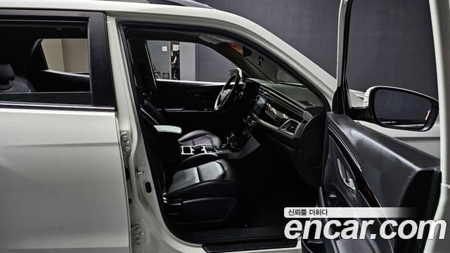 KG모빌리티(SsangYong) Beautiful Korando Plus, 2021 11