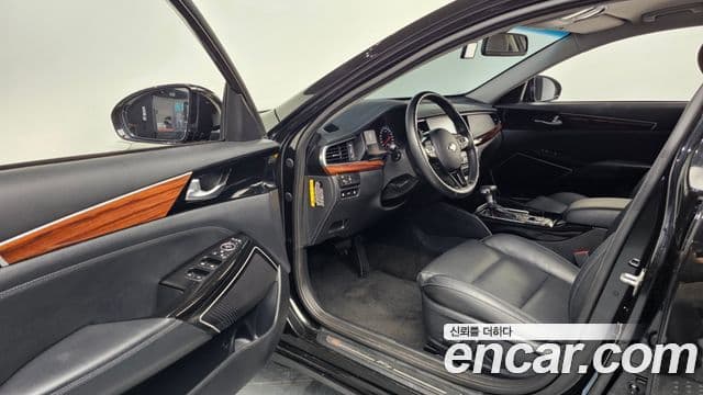 Kia All New K7 3.0 LPI Luxury (арендный автомобиль), 2017 10