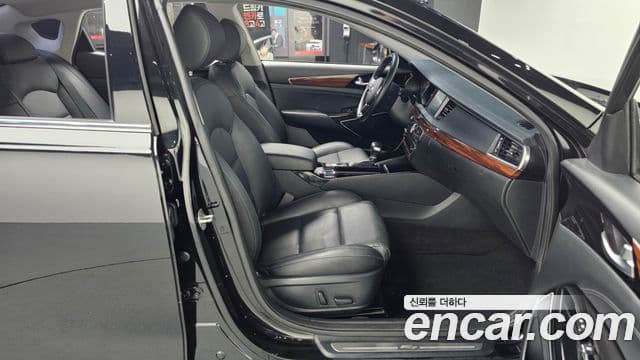 Kia All New K7 3.0 LPI Luxury (арендный автомобиль), 2017 11