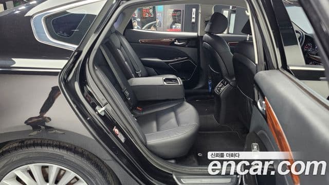 Kia All New K7 3.0 LPI Luxury (арендный автомобиль), 2017 12