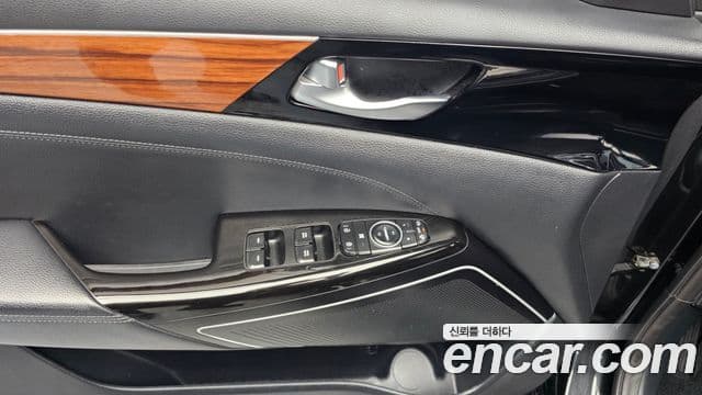 Kia All New K7 3.0 LPI Luxury (арендный автомобиль), 2017 14