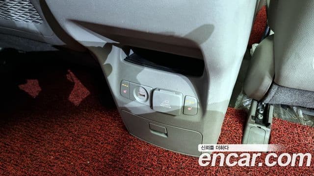 Kia All New Carnival Noblesse, 2015 17