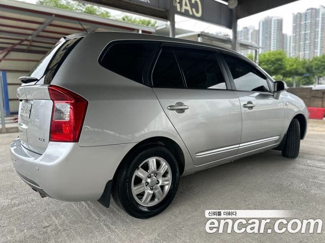 Kia 뉴카렌스 люксовая версия, 2011 4