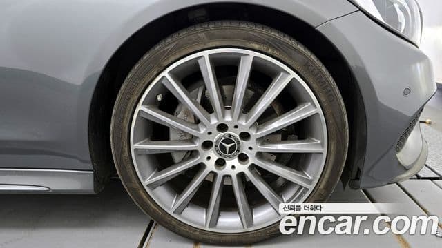 Mercedes-Benz C-класс W205 C200 кабриолет, 2017 все фото