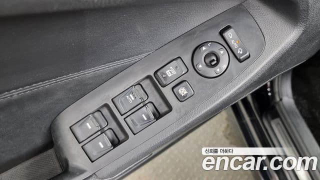 Kia K7 Premium, 2010 12