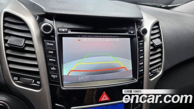 Hyundai i30(новый кузов / новое поколение) дизель 1.6 VGT Extreme, 2012 16