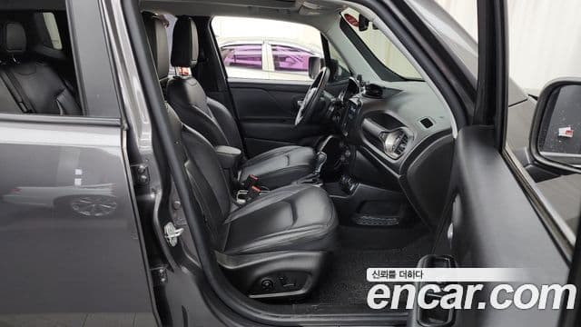 Jeep Renegade 2.0 дизель Limited high AWD, 2019 11