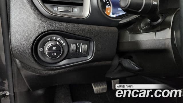 Jeep Renegade 2.0 дизель Limited high AWD, 2019 17