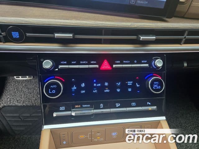 Hyundai Santa Fe (MX5) Calligraphy, 2024 13