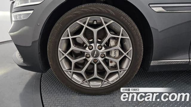 Genesis G80 (RG3) бензин 2.5 турбо 2WD, 2024 все фото