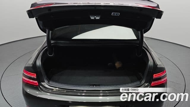 Genesis G80 (RG3) бензин 2.5 турбо 2WD, 2024 20