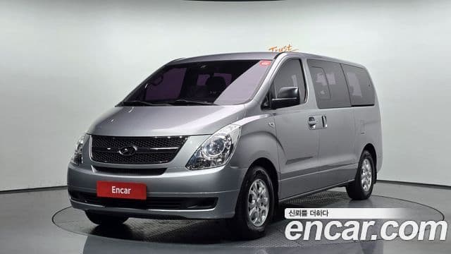 Hyundai Grand Starex CVX Deluxe, 2013 1