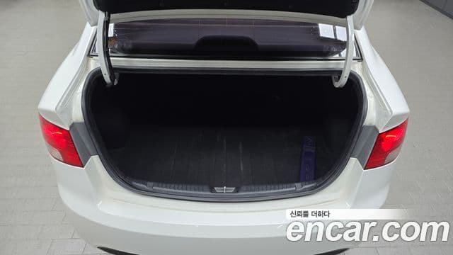 Kia Forte люксовая версия, 2010 20