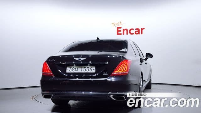 Genesis EQ900 Prestige, 2018 4