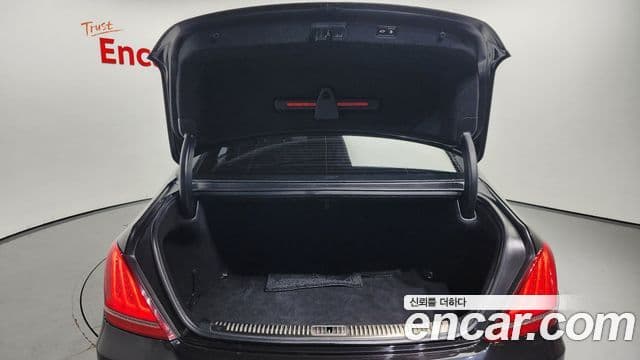 Genesis EQ900 Prestige, 2018 20