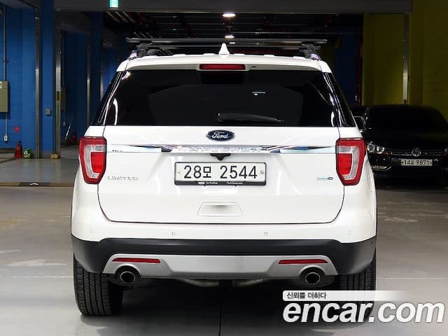 Ford Explorer 5세대, 2017 4