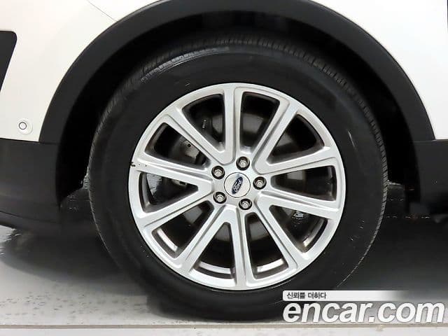 Ford Explorer 5세대, 2017 все фото