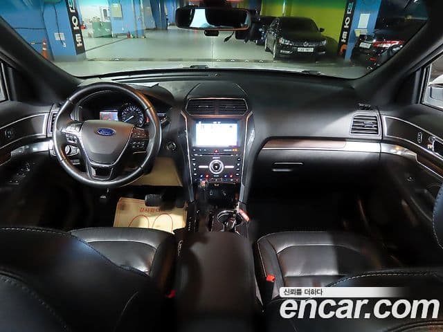 Ford Explorer 5세대, 2017 7