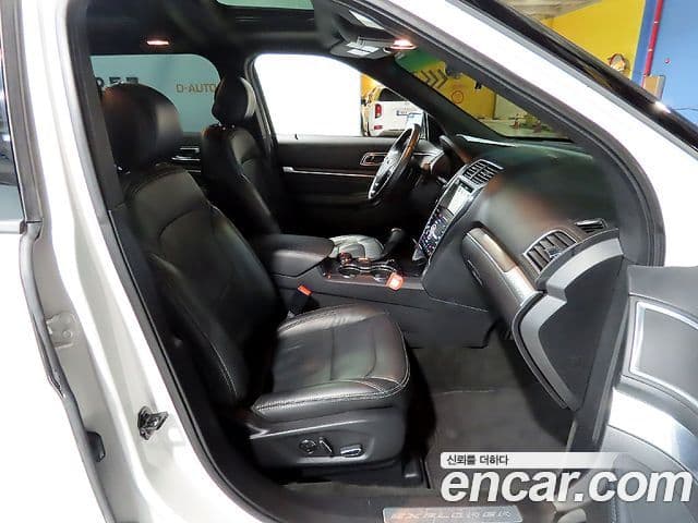 Ford Explorer 5세대, 2017 11