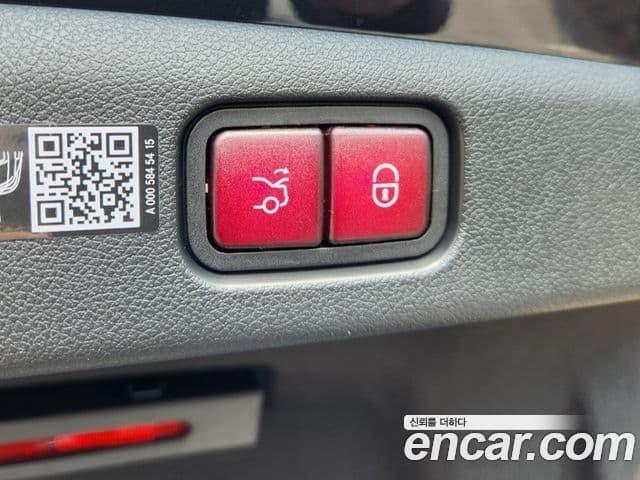 Mercedes-Benz E-класс W214 Avantgarde, 2025 19