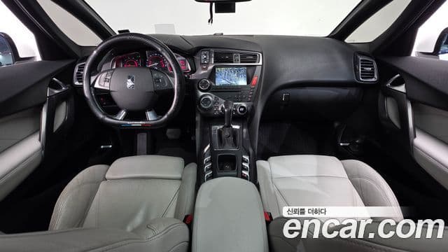 Ситроен / DS DS5 1세대, 2013 7