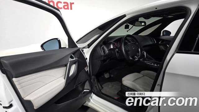 Ситроен / DS DS5 1세대, 2013 12