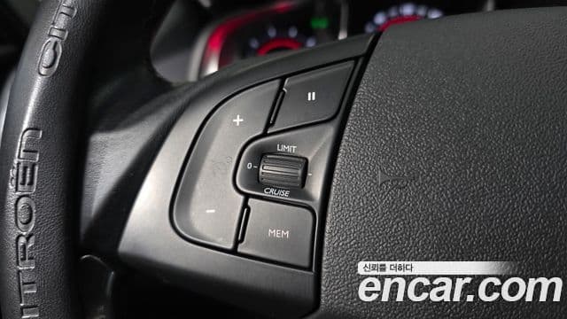 Ситроен / DS DS5 1세대, 2013 17