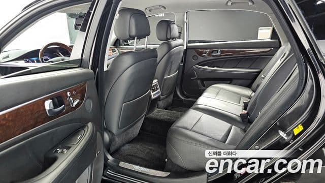 Hyundai Equus(новый кузов / новое поколение) Exclusive, 2013 12