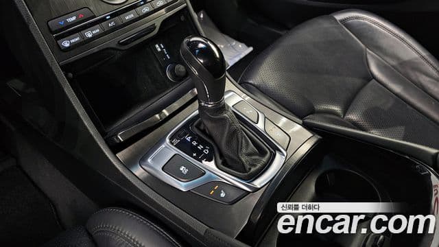 Hyundai Grandeur HG Modern, 2017 9