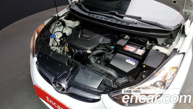 Hyundai Avante MD M16 GDI Avenue, 2014 6