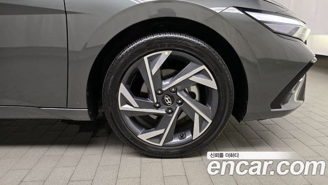 Hyundai The / новый New Avante гибрид (CN7) Inspiration, 2025 все фото