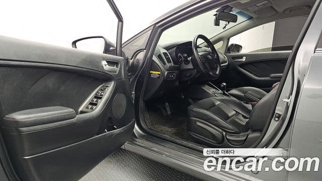 Kia K3 Special, 2015 10