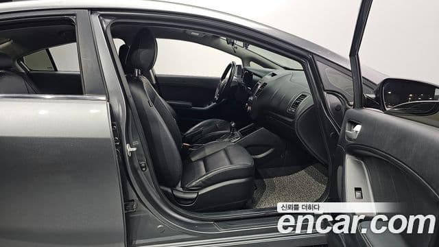 Kia K3 Special, 2015 11