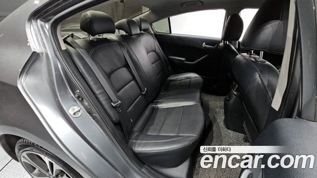 Kia K3 Special, 2015 12