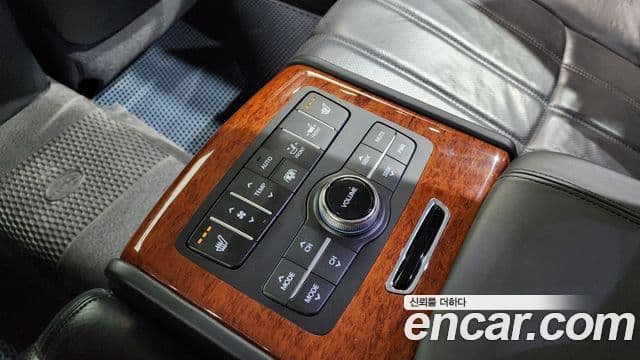 Hyundai Equus(новый кузов / новое поколение) Prestige, 2010 19