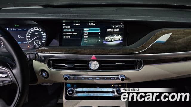 Genesis G90 Luxury, 2021 15