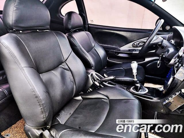 Hyundai 티뷰론 люксовая версия, 2000 10