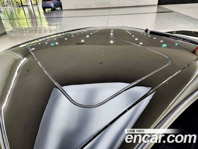 Hyundai 티뷰론 люксовая версия, 2000 18