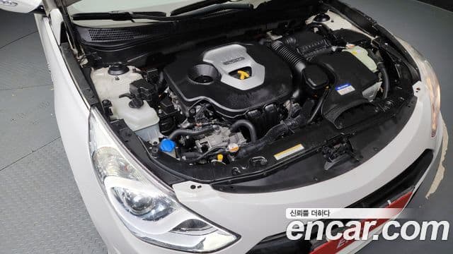 Hyundai Sonata гибрид Premier, 2012 6