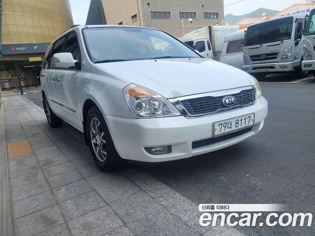 Kia Carnival R R Special, 2014 3